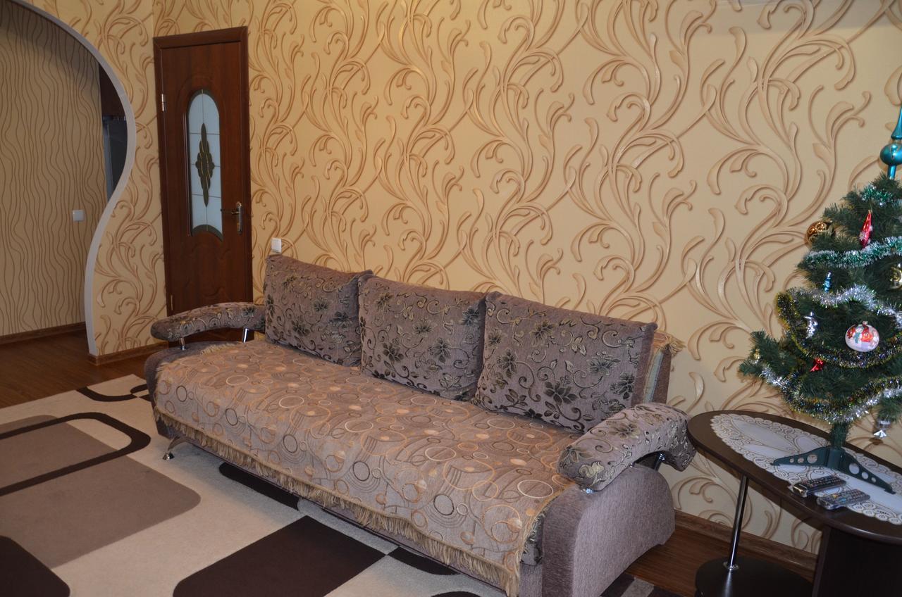 Ветеринарный Appartement Berdychiv Buitenkant foto