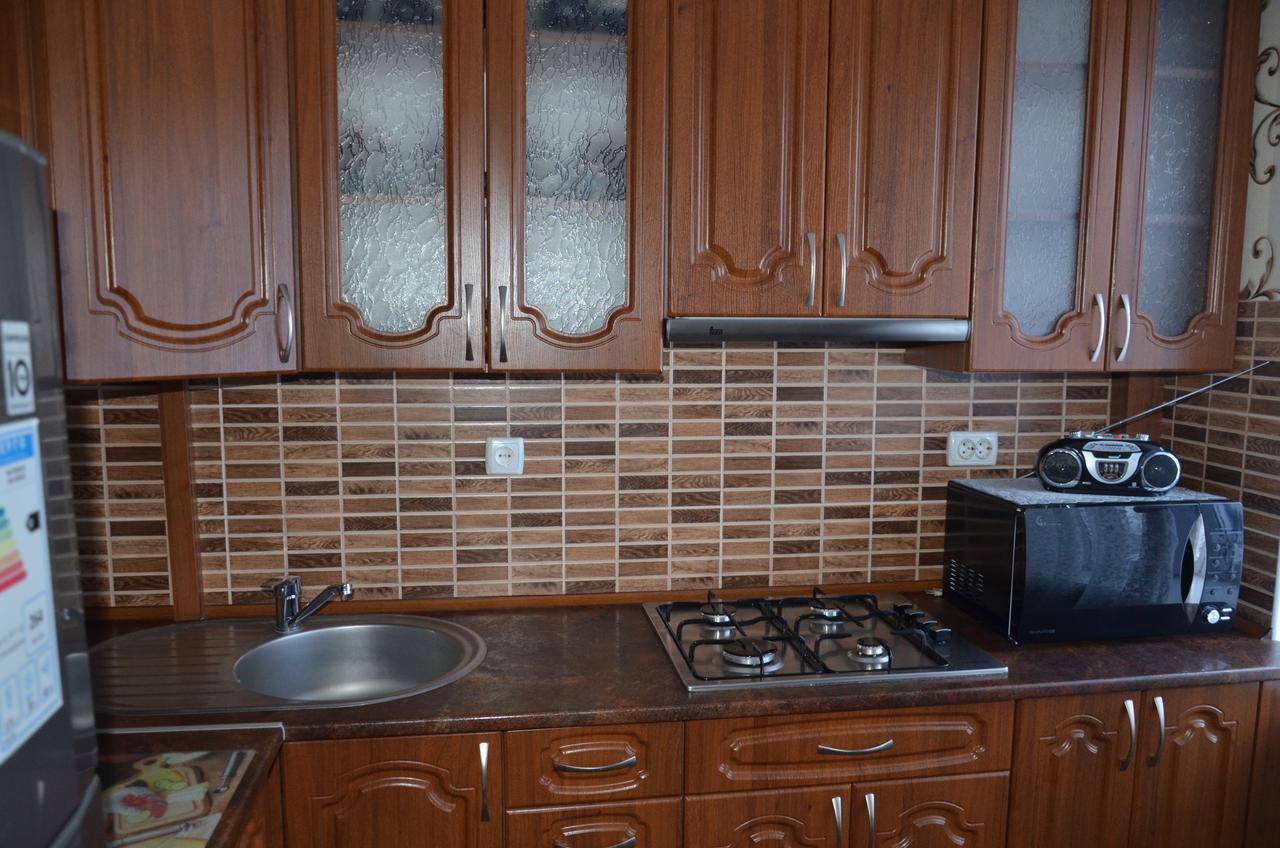 Ветеринарный Appartement Berdychiv Buitenkant foto